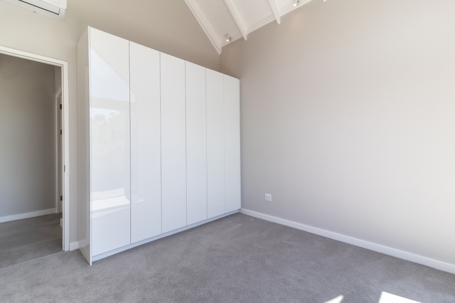 4 Bedroom Property for Sale in Pearl Valley at Val de Vie Western Cape